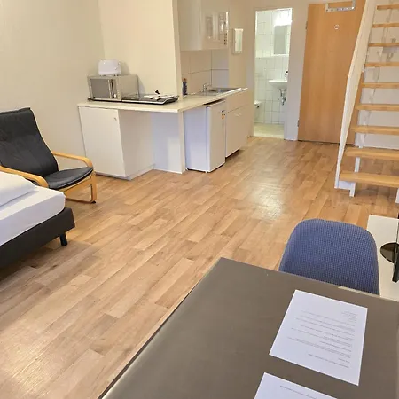 Efde Boardinghouse Aparthotel 3*