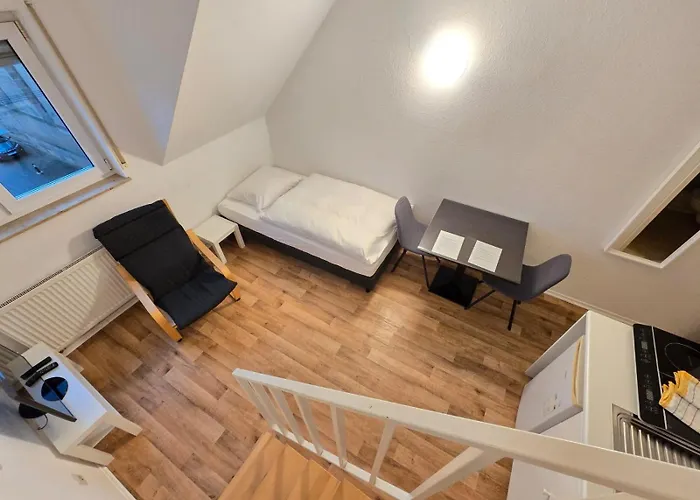 Efde Boardinghouse Apartahotel 3*