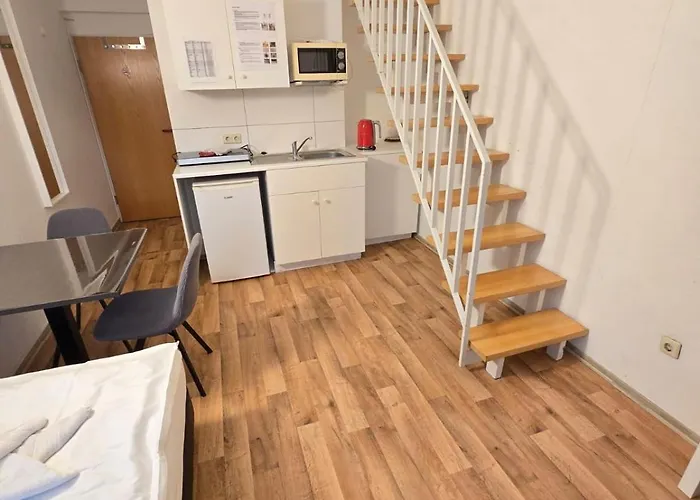 Efde Boardinghouse 3*