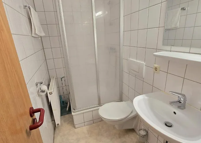 Efde Boardinghouse Apartahotel 3*